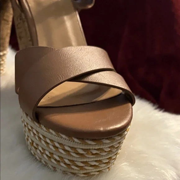 NWT Bamboo Buckle Strap Wedge Sandals Brown - Picture 4 of 13